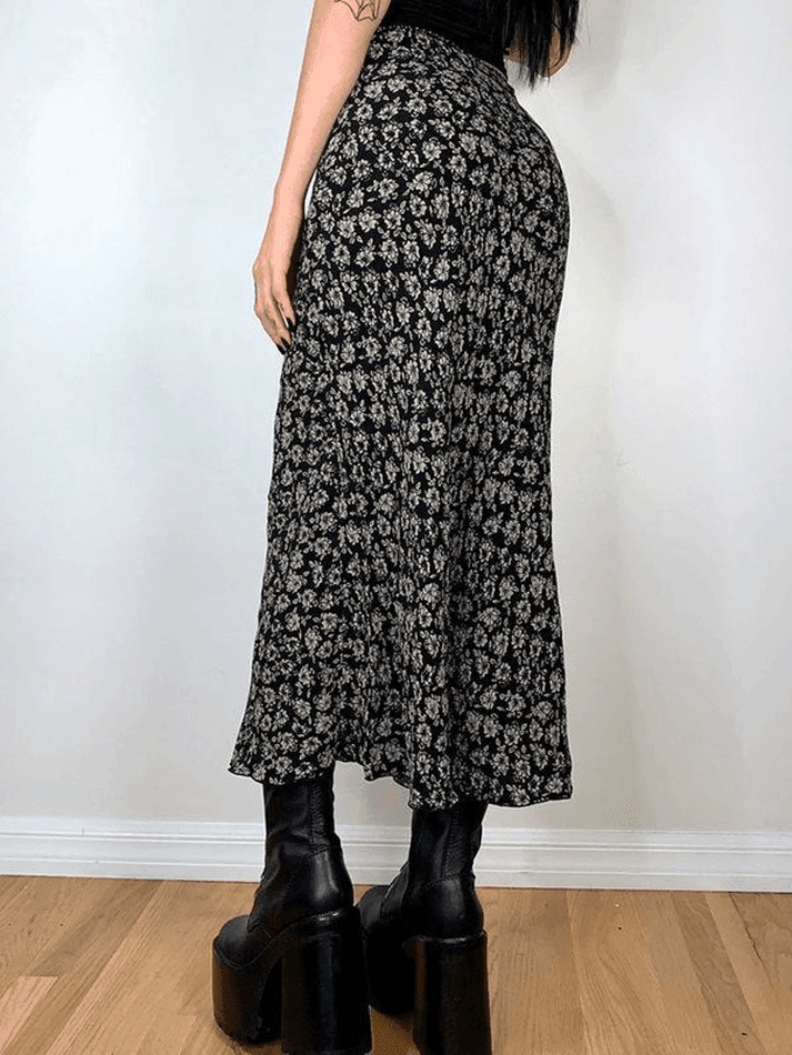 2024 Floral Allover Midi Skirt Black S in Skirts Online Store ...