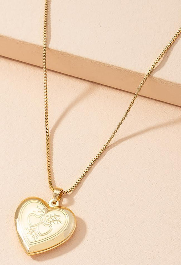 Heart-shaped Pendant Necklace - AnotherChill